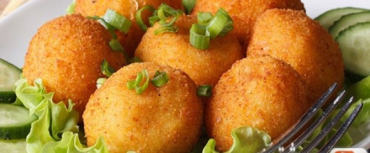 طريقة عمل كرات البطاطس