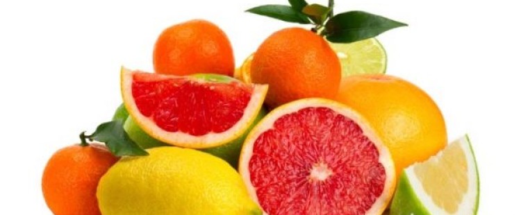 ما أعراض نقص فيتامين ج ومصادره الغذائية