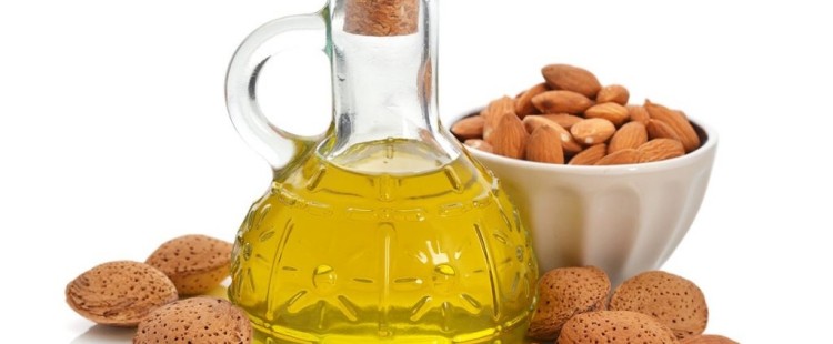 فوائد زيت اللوز للشعر والبشرة