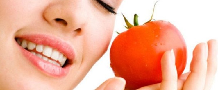 ماسكات الطماطم للبشرة